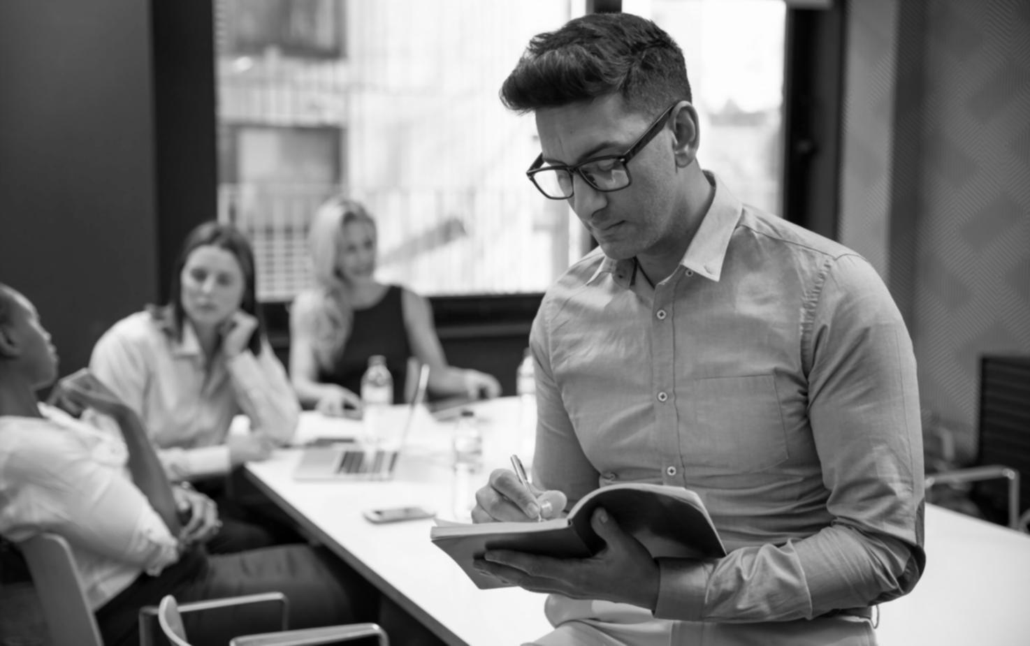 Sistema de seguimiento y análisis de presupuestos personales